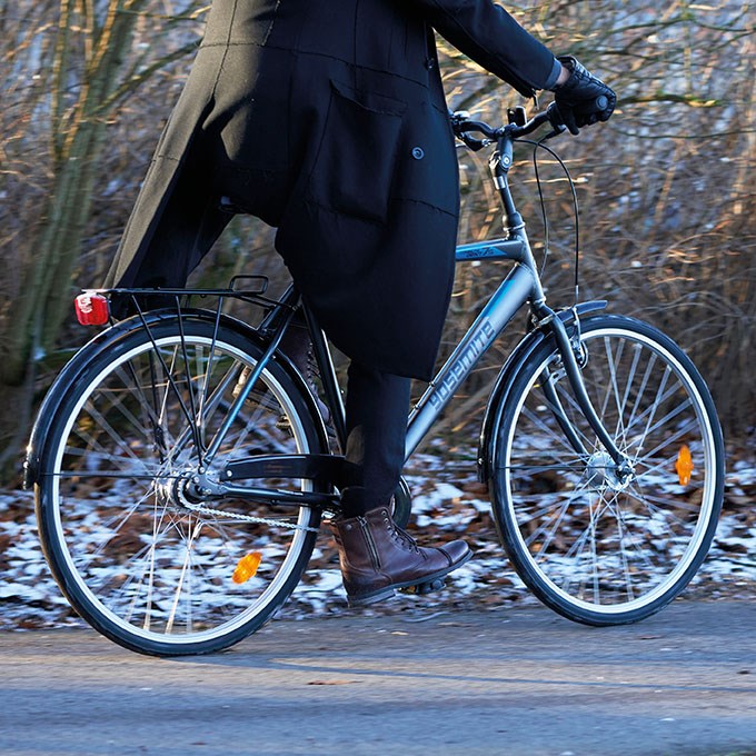 Cykla säkert och bekvämt trots mörker, snö och is