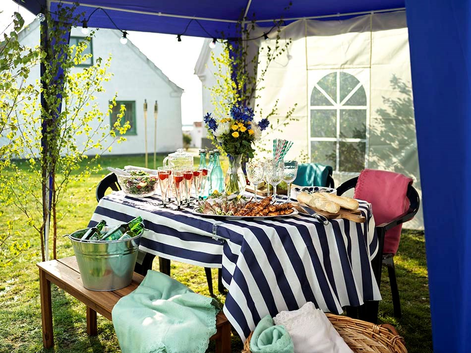 Summer is for Garden Parties – 5 tips for turning your garden into a party venue
